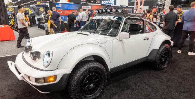 ポルシェ911“サファリ・スポーツマン”